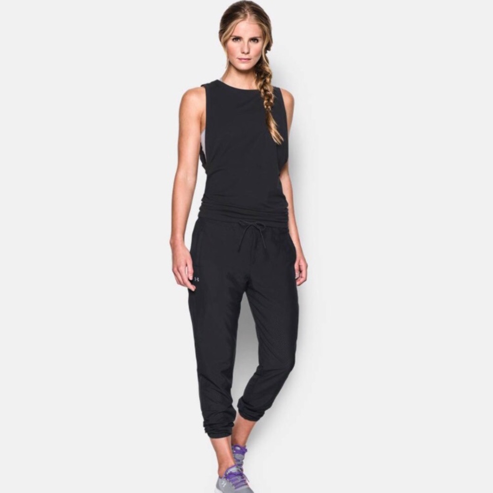 NWOT Under Armor Easy Perf Pants